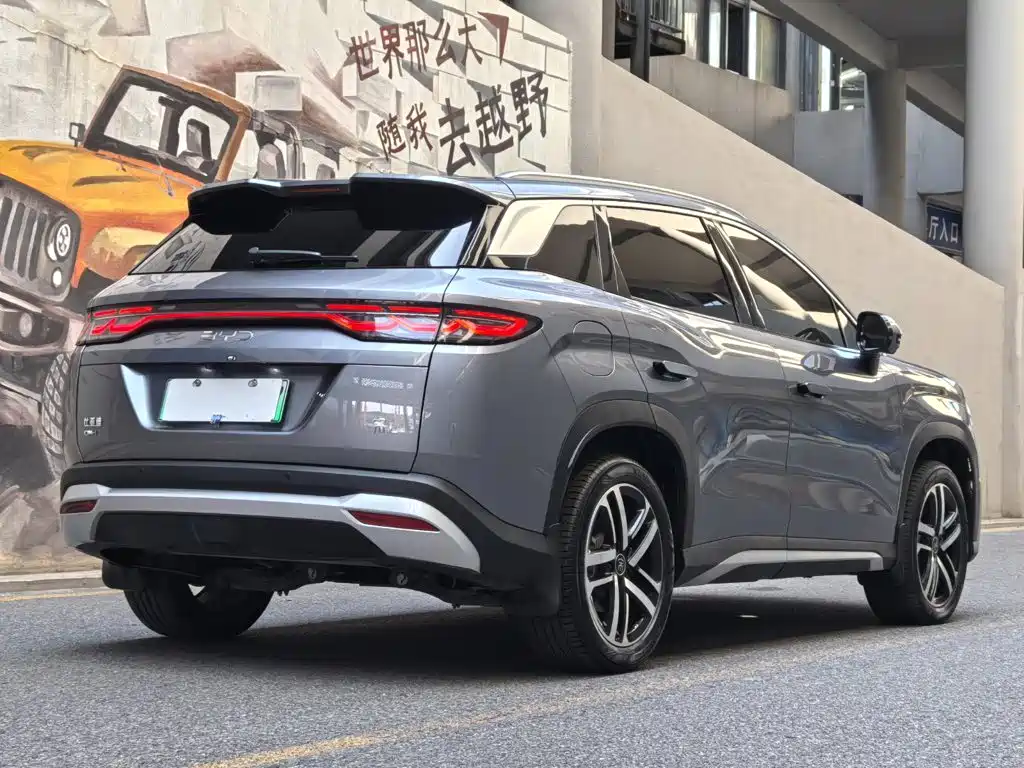 BYD L DM-i — миниатюра 5