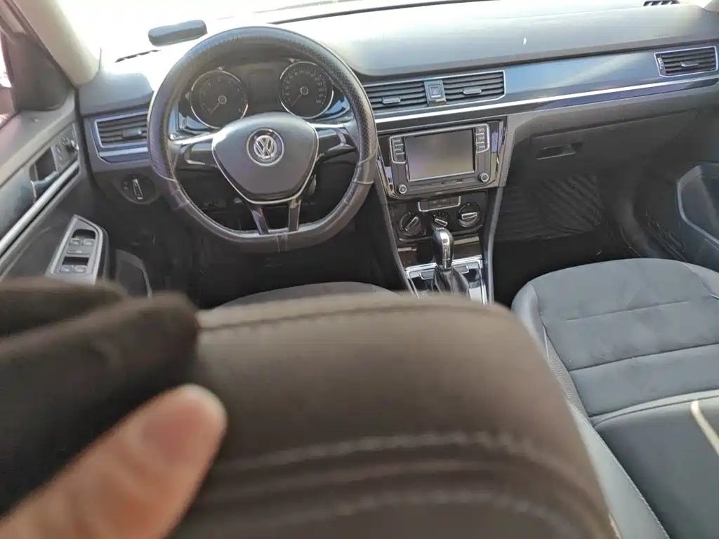 Volkswagen Bora — миниатюра 5