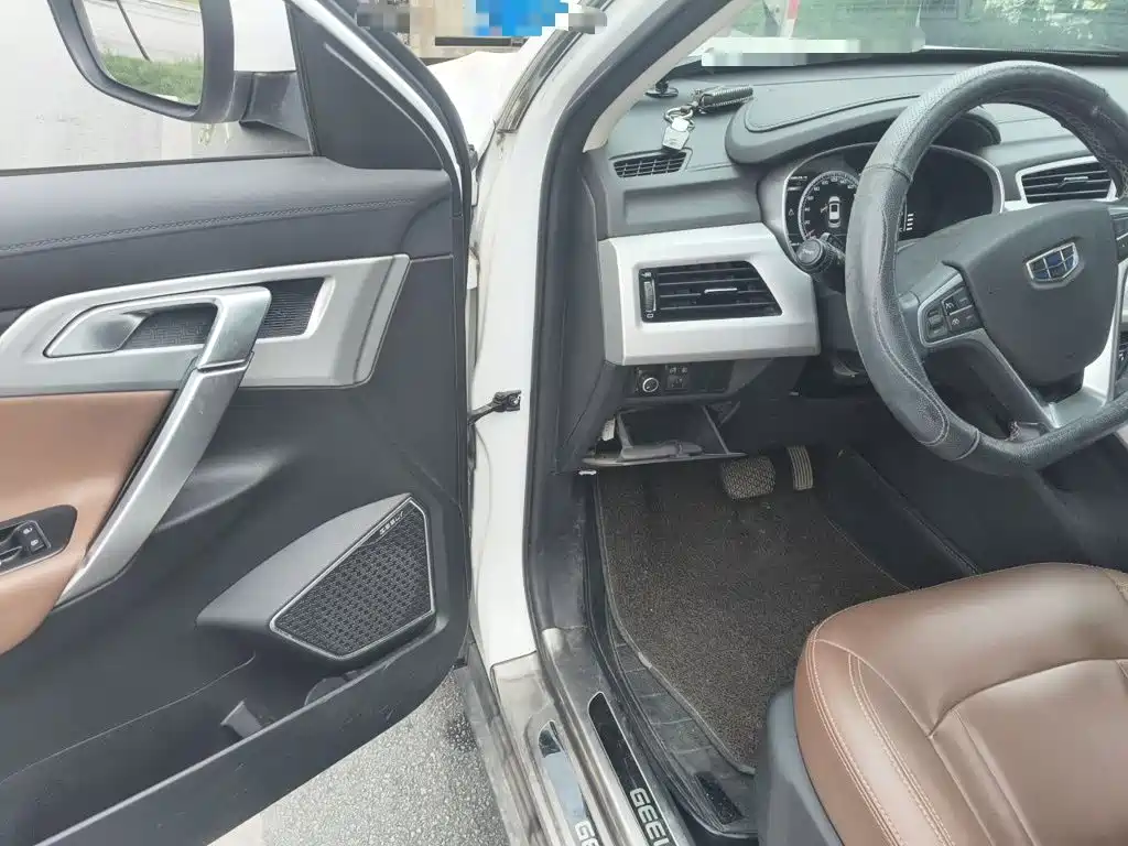 Geely Boyue — миниатюра 12
