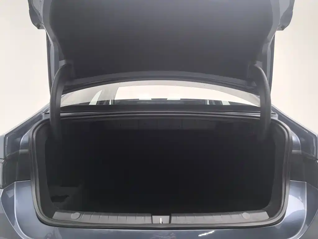 BYD Seal 05 DM-i — миниатюра 16