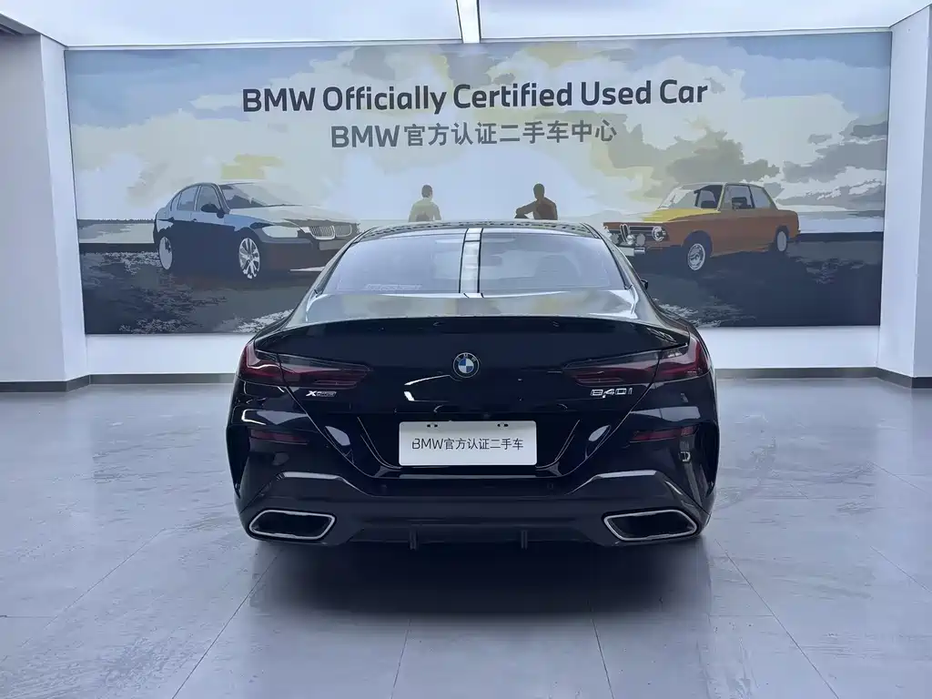 BMW 8 Series — миниатюра 7