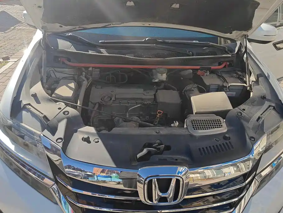 Honda Elysion — миниатюра 10