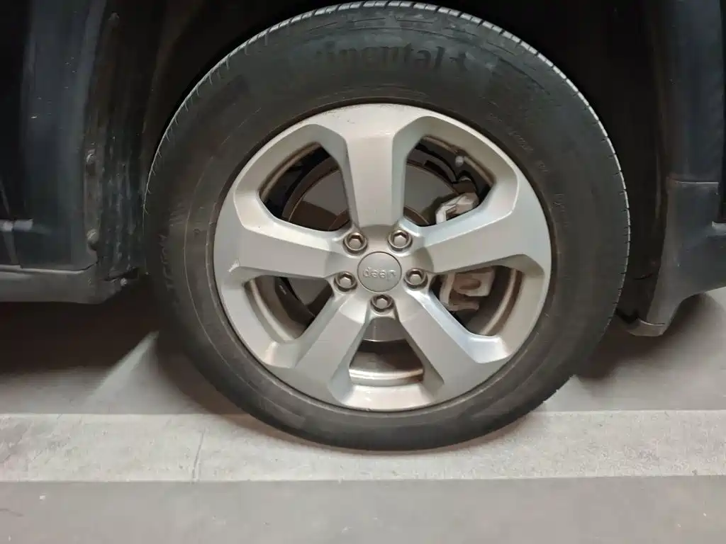 Jeep Compass — миниатюра 24