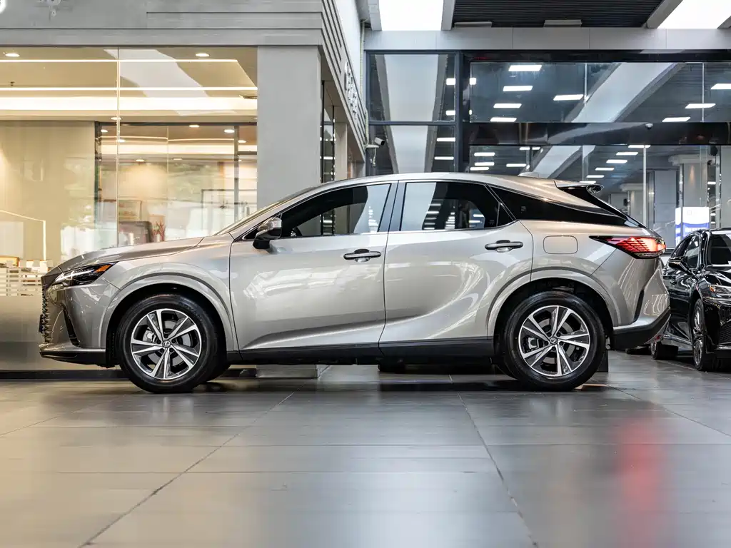 Lexus RX — миниатюра 3