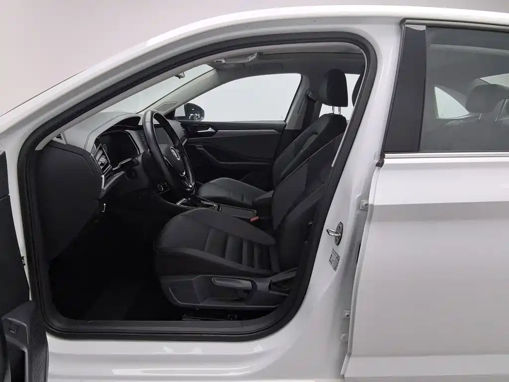 Volkswagen Sagitar — миниатюра 10