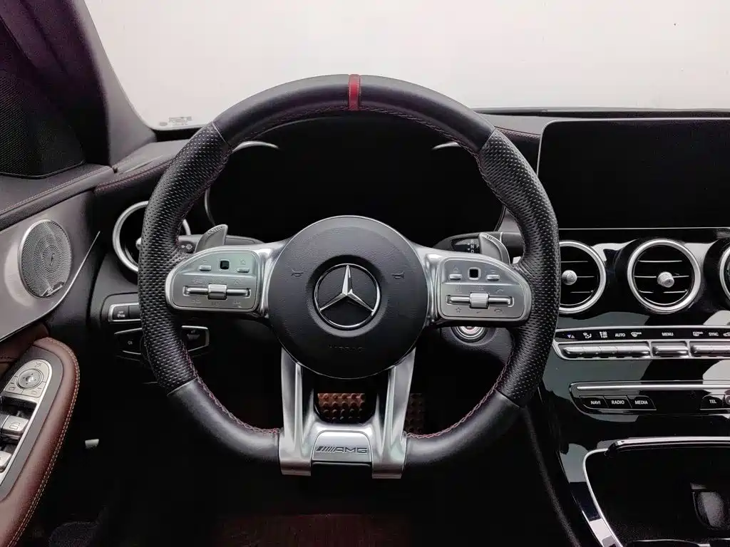 Mercedes-Benz C-Class AMG — миниатюра 11