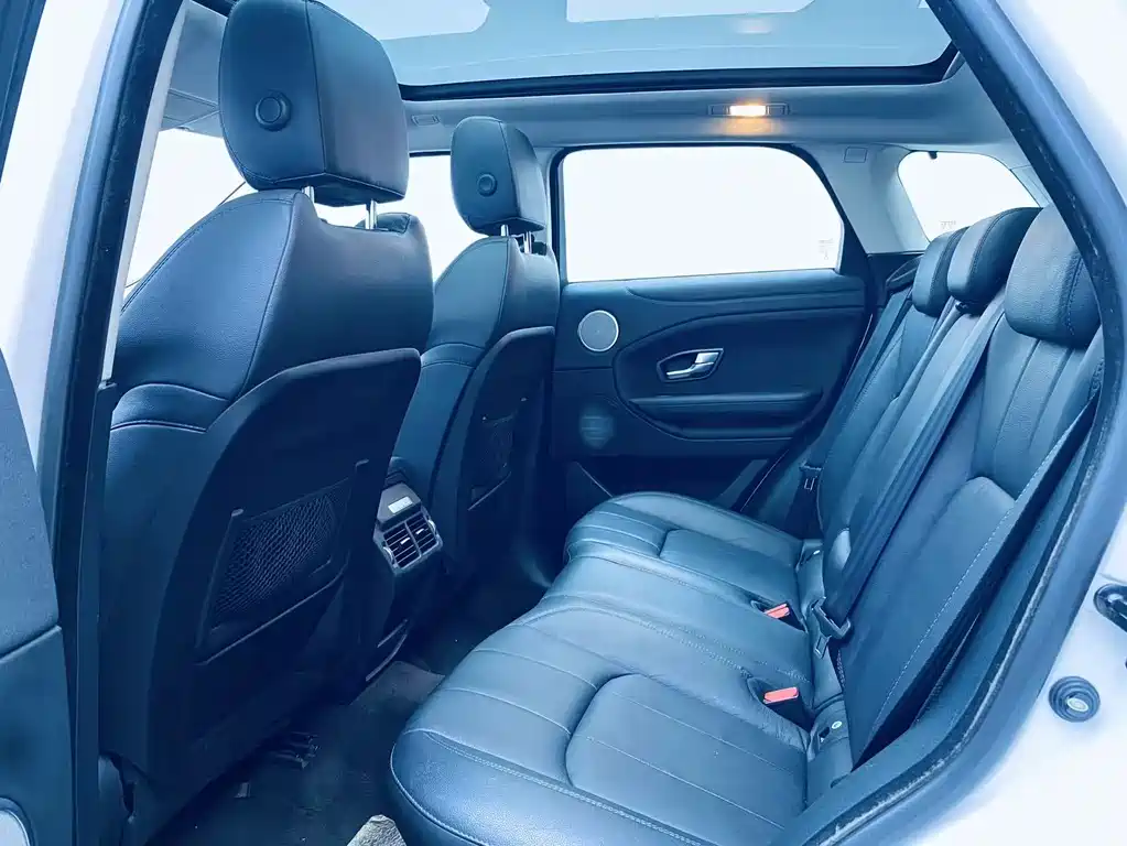 Land Rover Evoque 240PS PURE Elegant Edition, фото 11