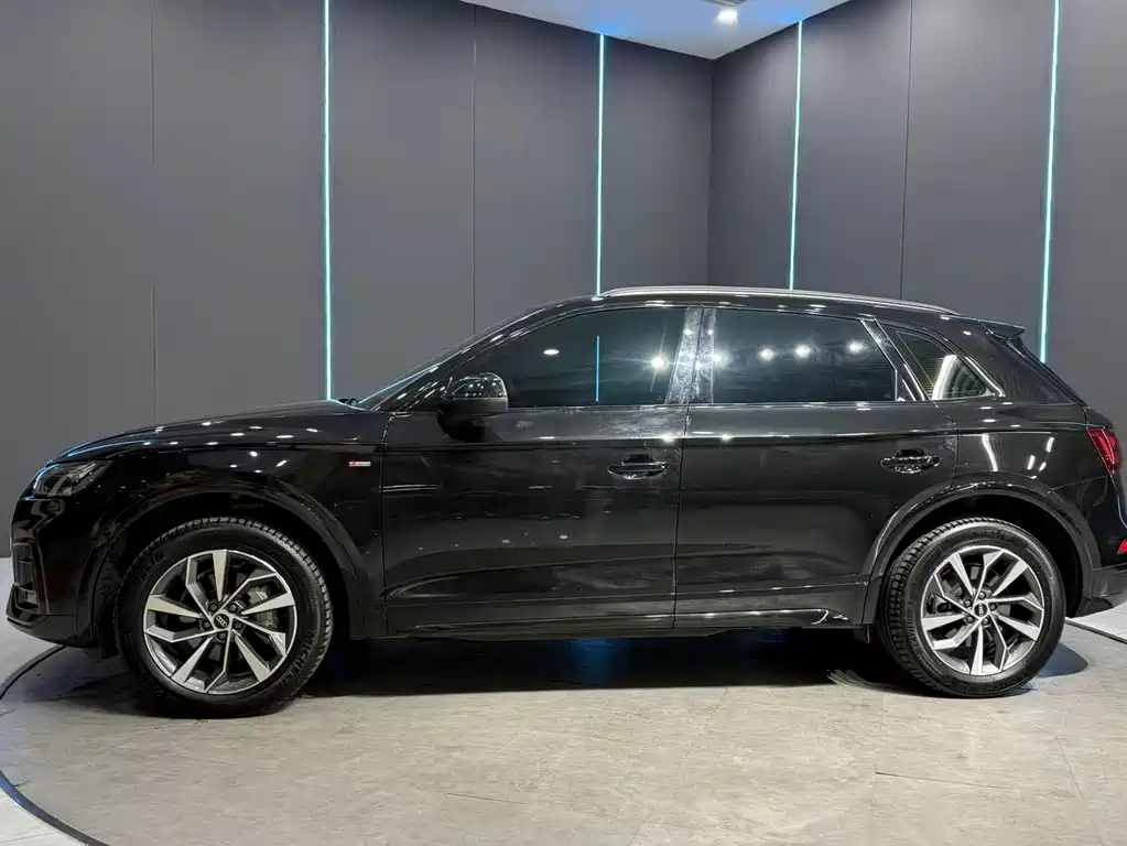 Audi Q5L — миниатюра 5