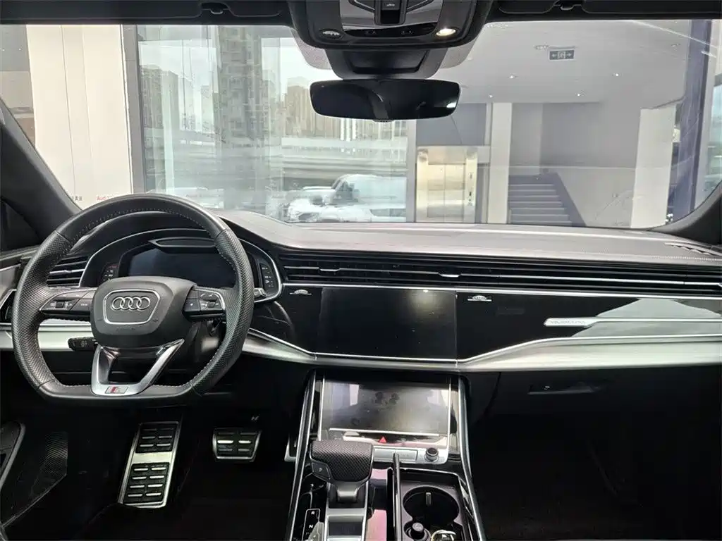 Audi Q8 — миниатюра 6