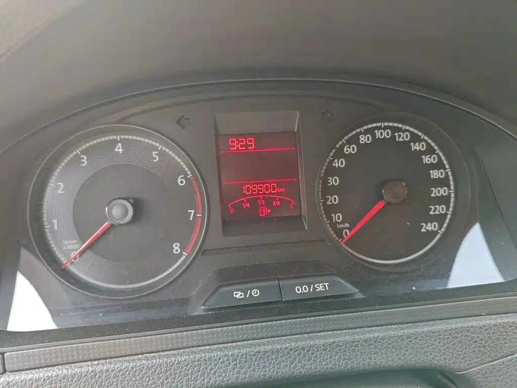 Volkswagen Santana — миниатюра 13