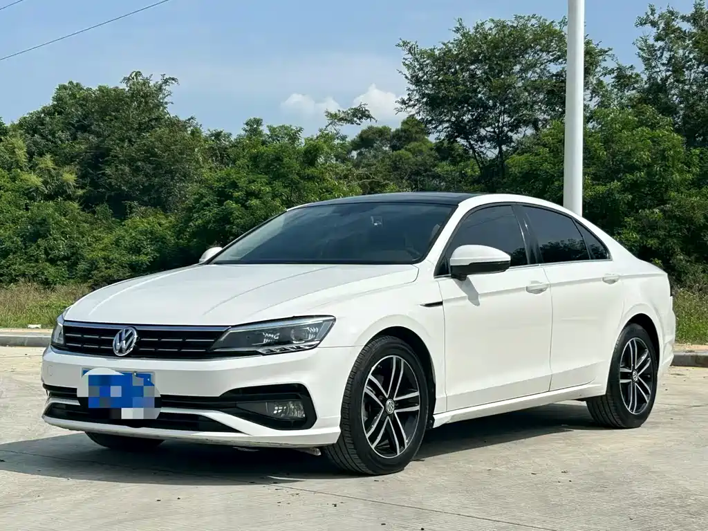 Volkswagen Lamando