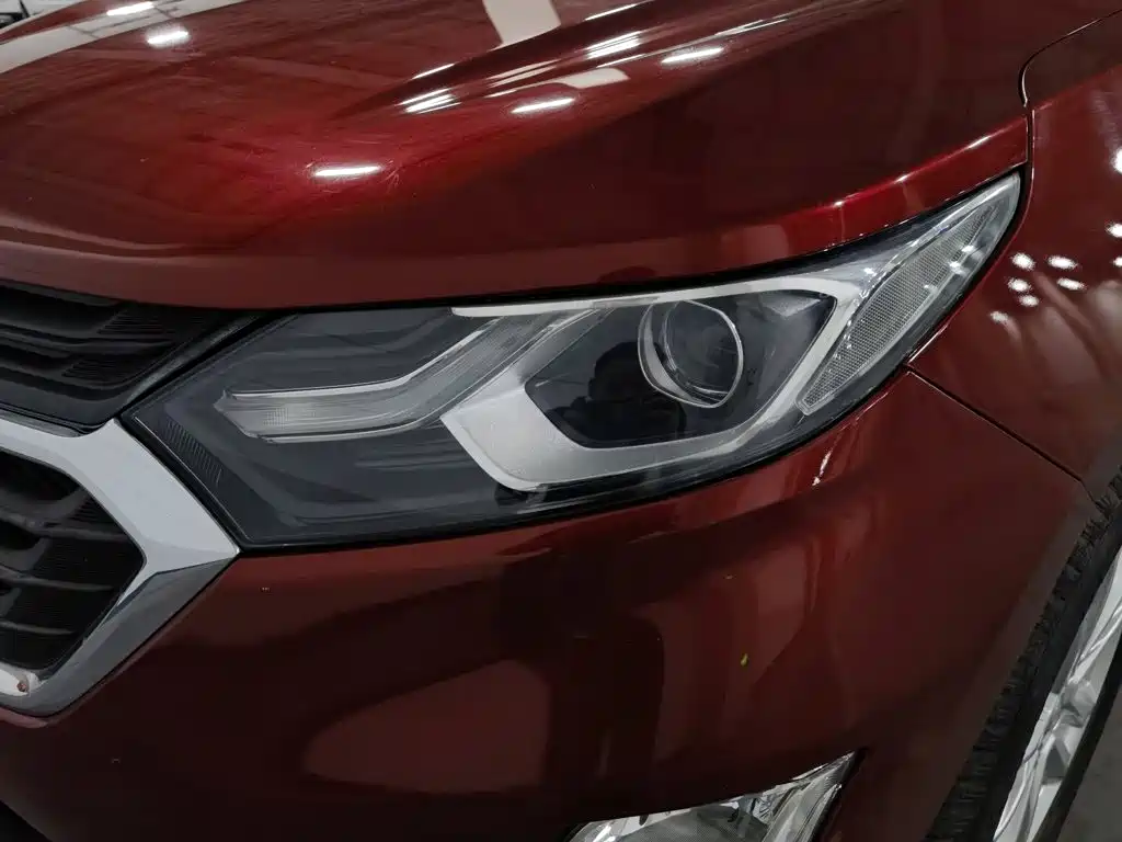 Chevrolet Equinox — миниатюра 7
