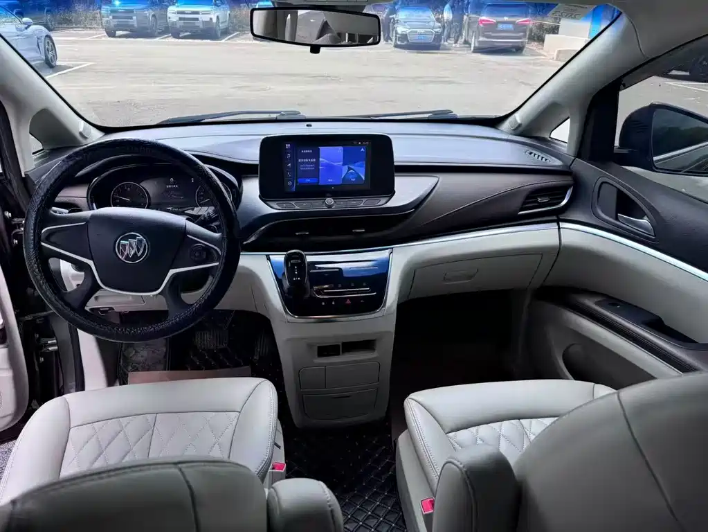 Buick GL8 — миниатюра 5
