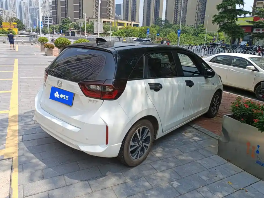 Honda Fit — миниатюра 3