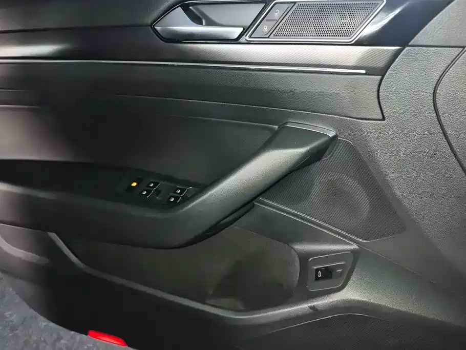 Volkswagen Magotan — миниатюра 7