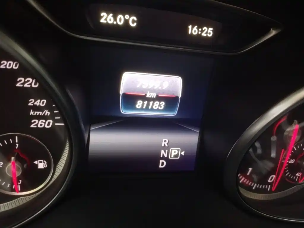 Mercedes-Benz GLA — миниатюра 8