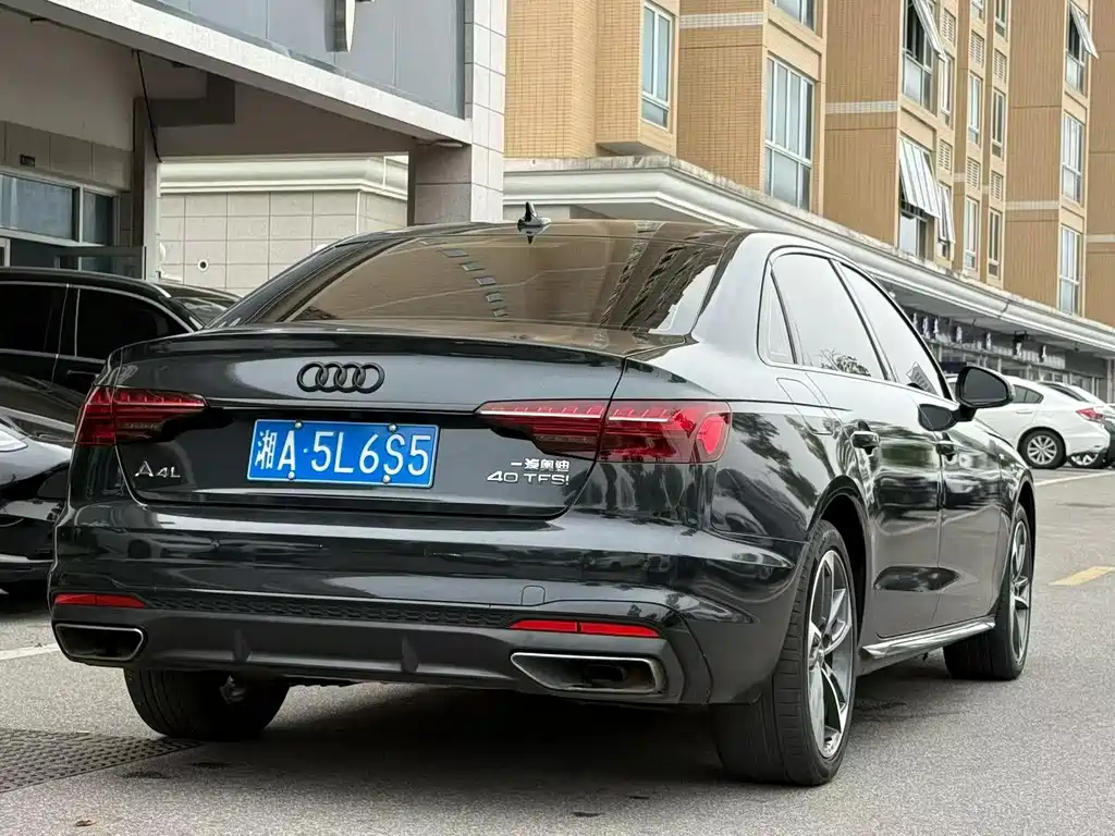 Audi A4L — миниатюра 9