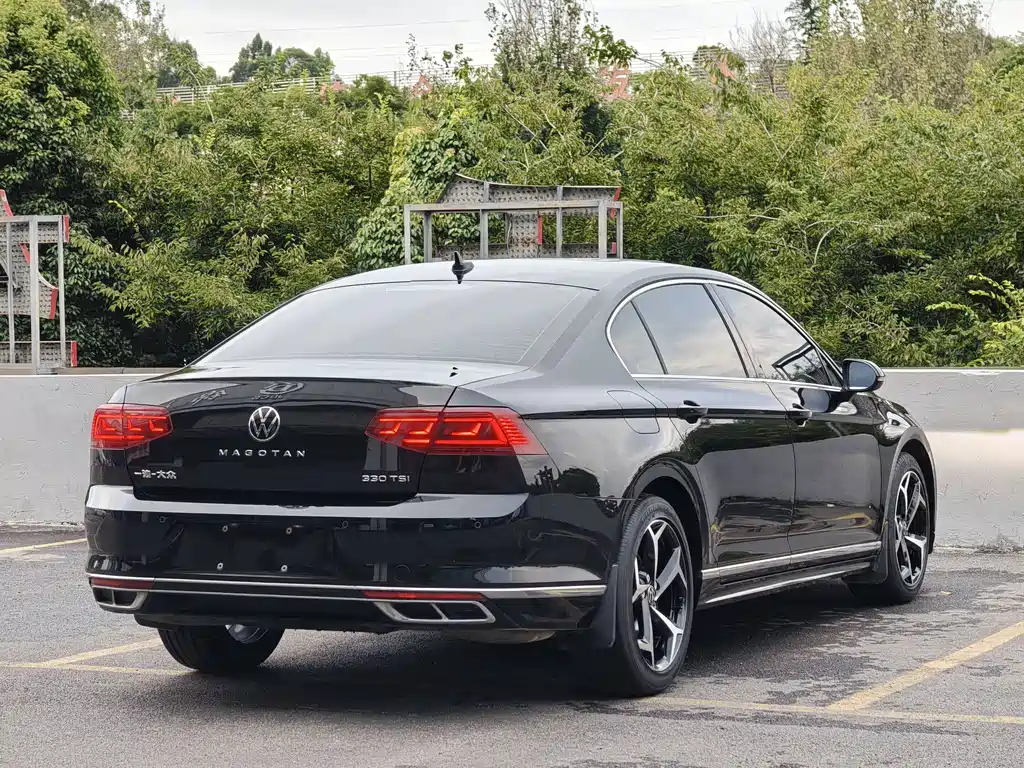 Volkswagen Magotan — миниатюра 4
