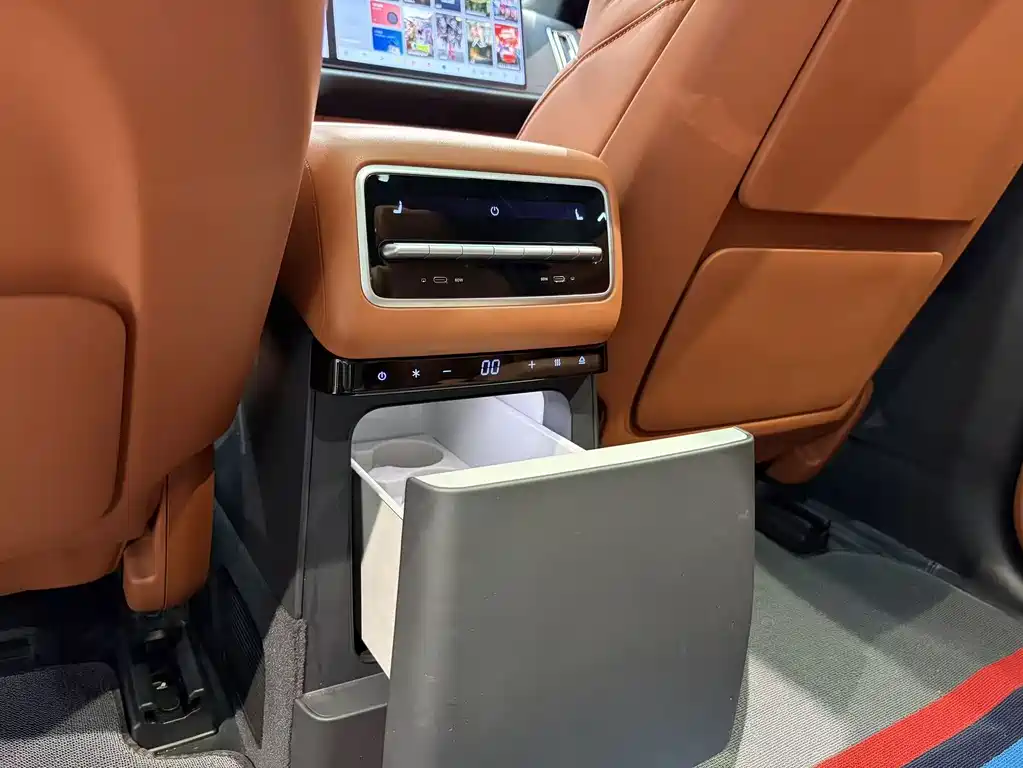 Li Auto Li L9 — миниатюра 15