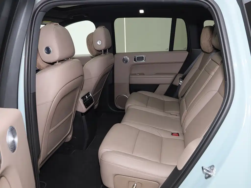 Li Auto Li L6 — миниатюра 24