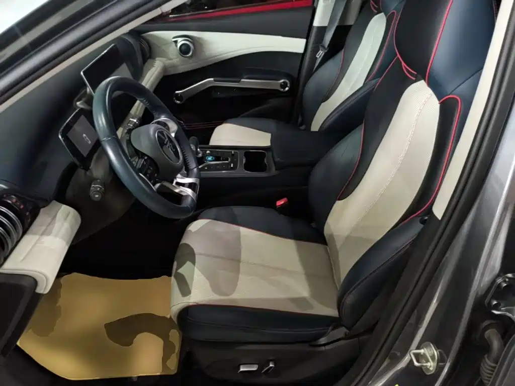 BYD Yuan Plus — миниатюра 15