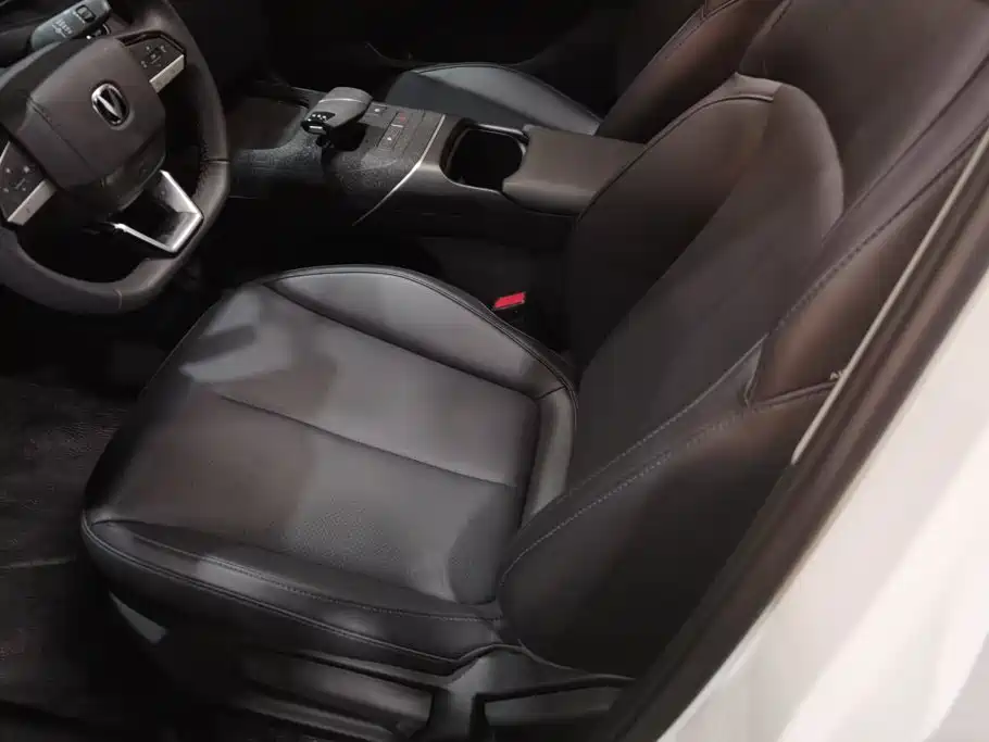 Changan Eado — миниатюра 9