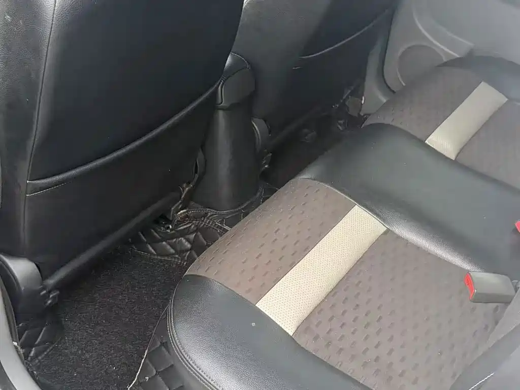 Suzuki SX4 — миниатюра 3