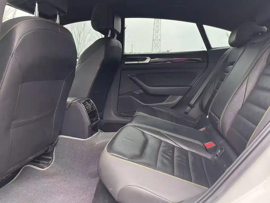 Volkswagen CC — миниатюра 7