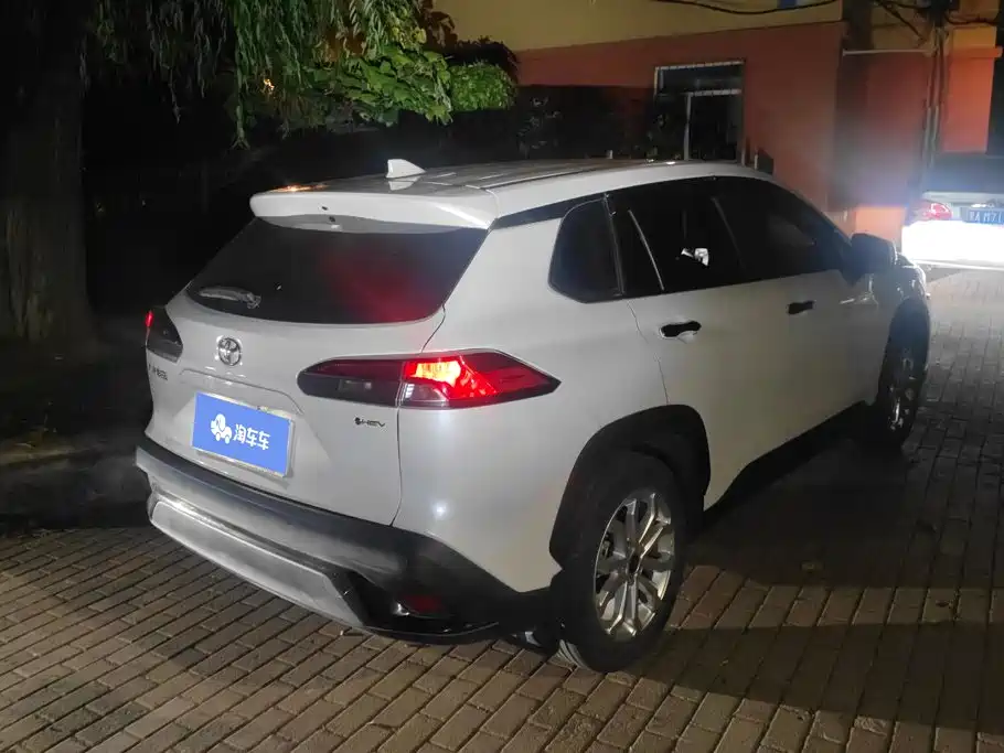 Toyota Frontlander — миниатюра 3