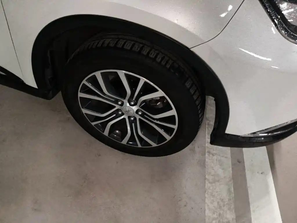 Mitsubishi Outlander — миниатюра 12