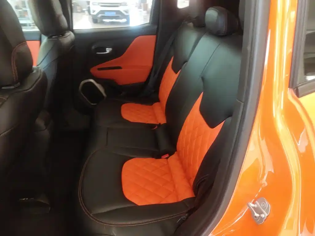 Jeep Renegade — миниатюра 17