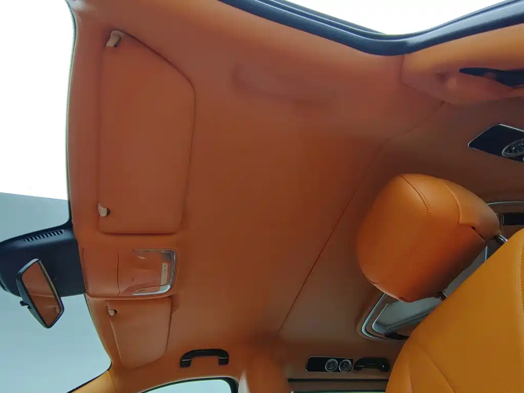 Mercedes-Benz Vito — миниатюра 14