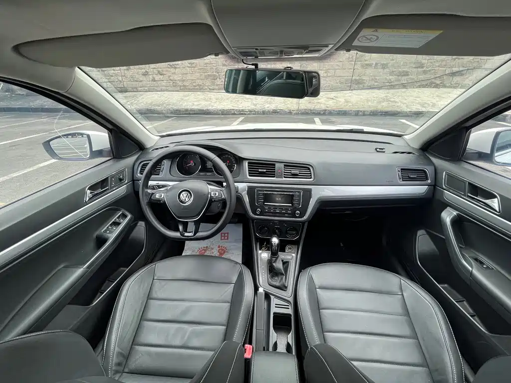 Volkswagen Gran Lavida — миниатюра 9