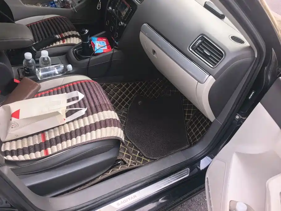 Volkswagen Sagitar — миниатюра 8