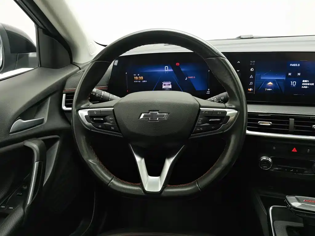 Chevrolet Trax — миниатюра 11