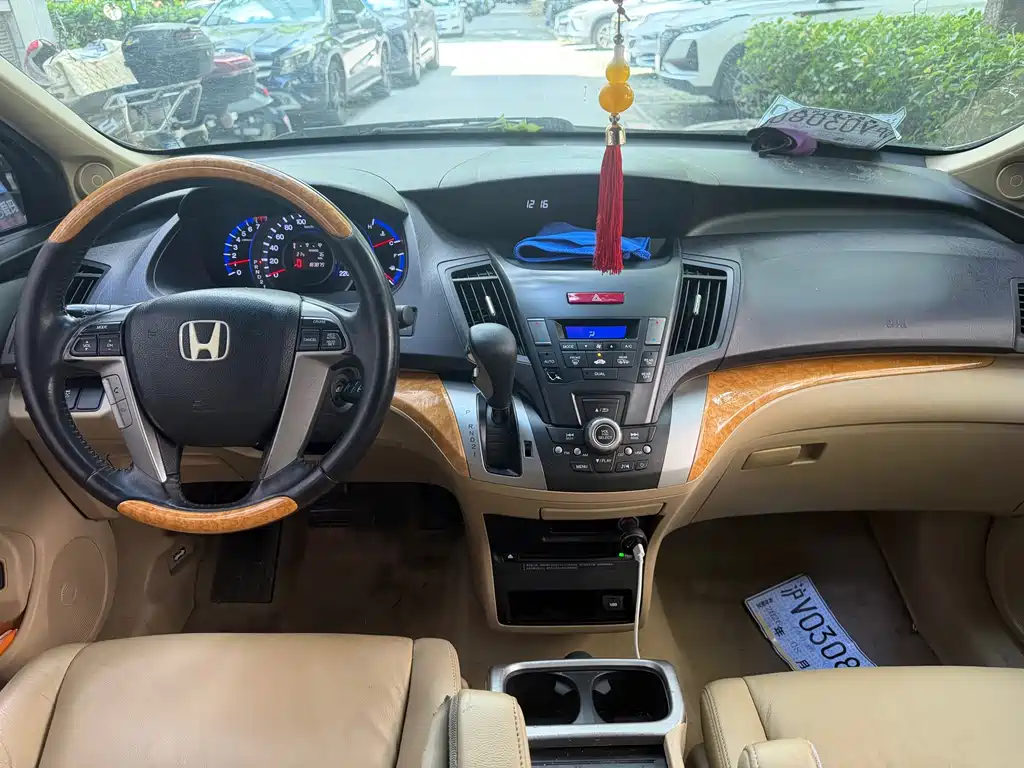 Honda Odyssey — миниатюра 7