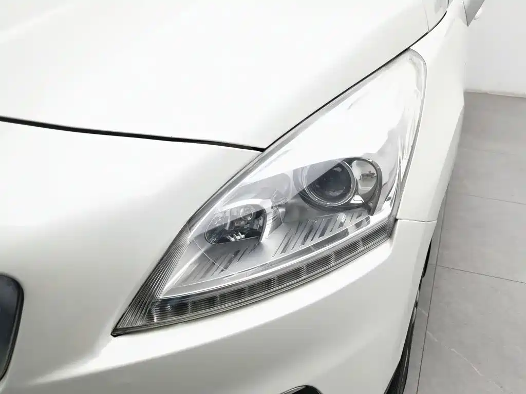 Peugeot 3008 — миниатюра 7