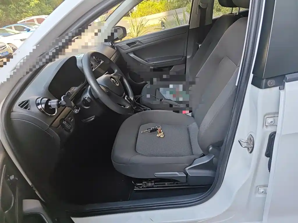 Volkswagen Jetta — миниатюра 16