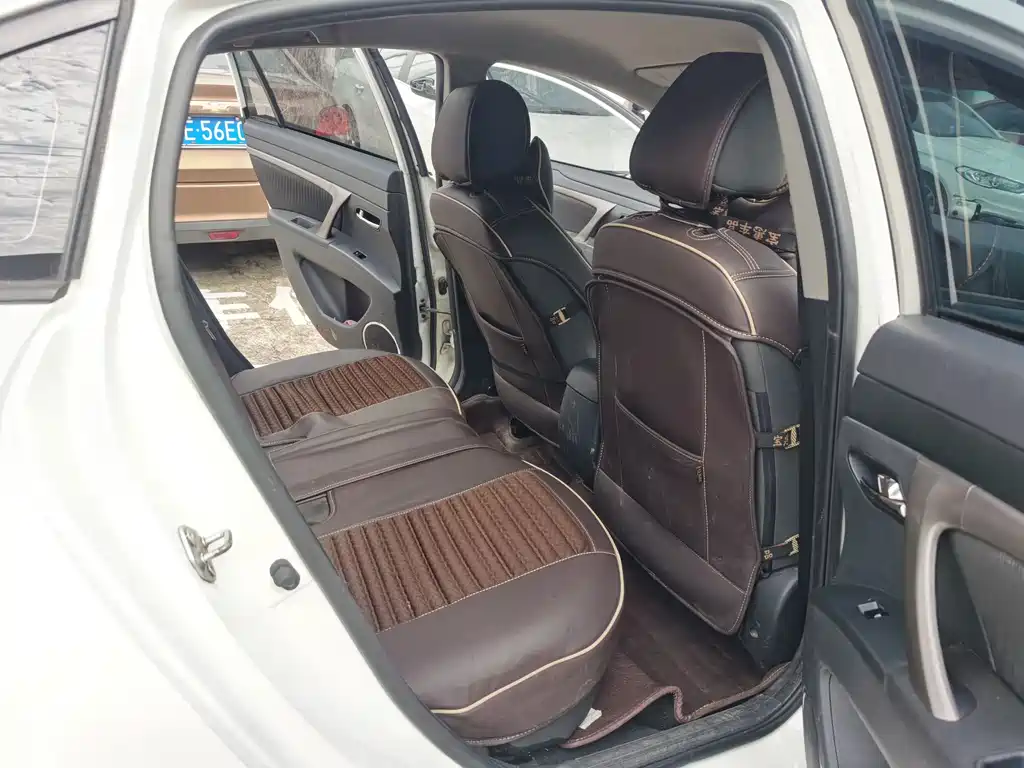 Haima Haima M6 — миниатюра 5