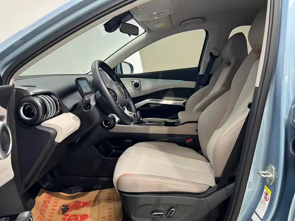 BYD Yuan Plus — миниатюра 3
