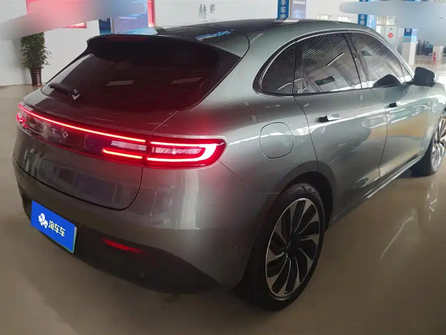 Aito M5