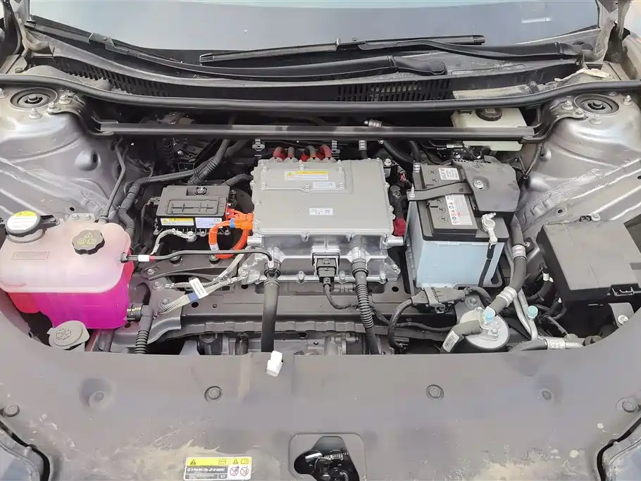 Toyota bZ5 2025 550 PRO