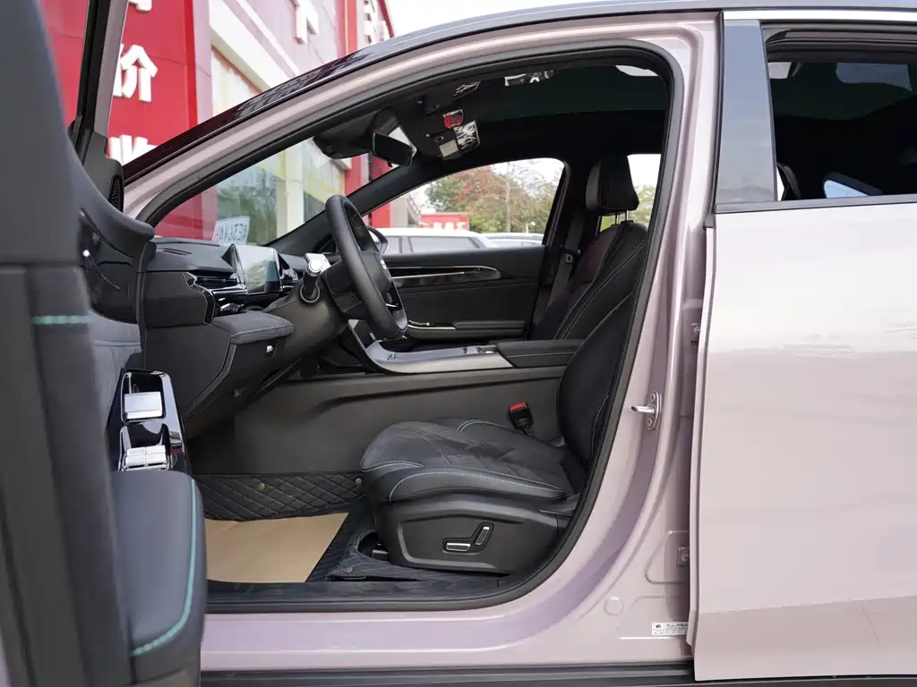 GEELY GALAXY GALAXY L6