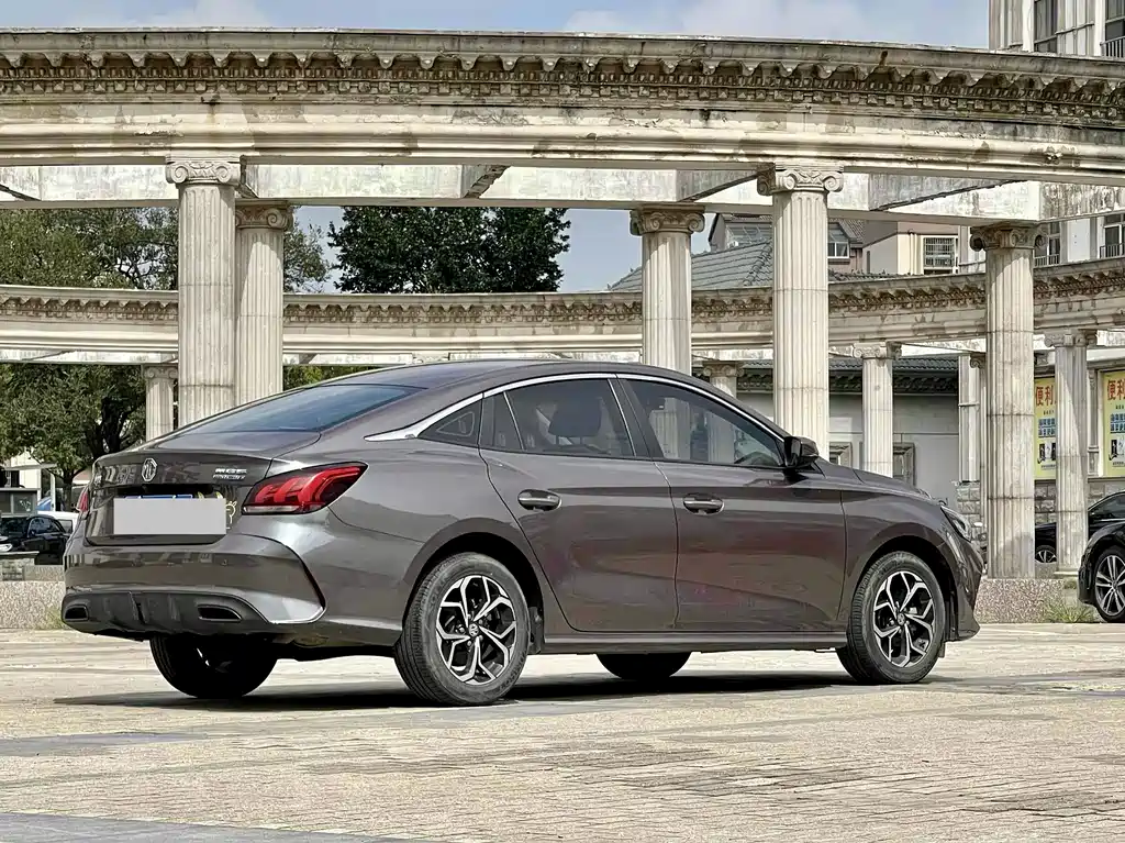 MG MG5 — миниатюра 7