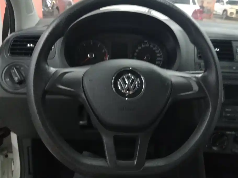 Volkswagen Polo — миниатюра 15