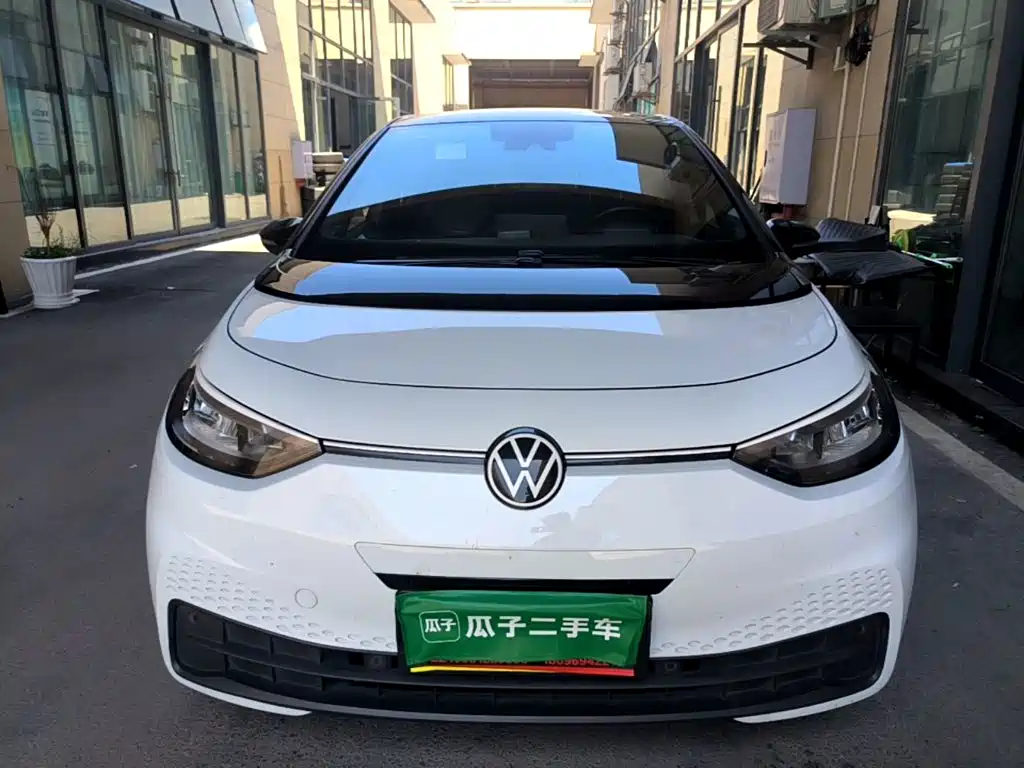 Volkswagen ID.3 — миниатюра 3