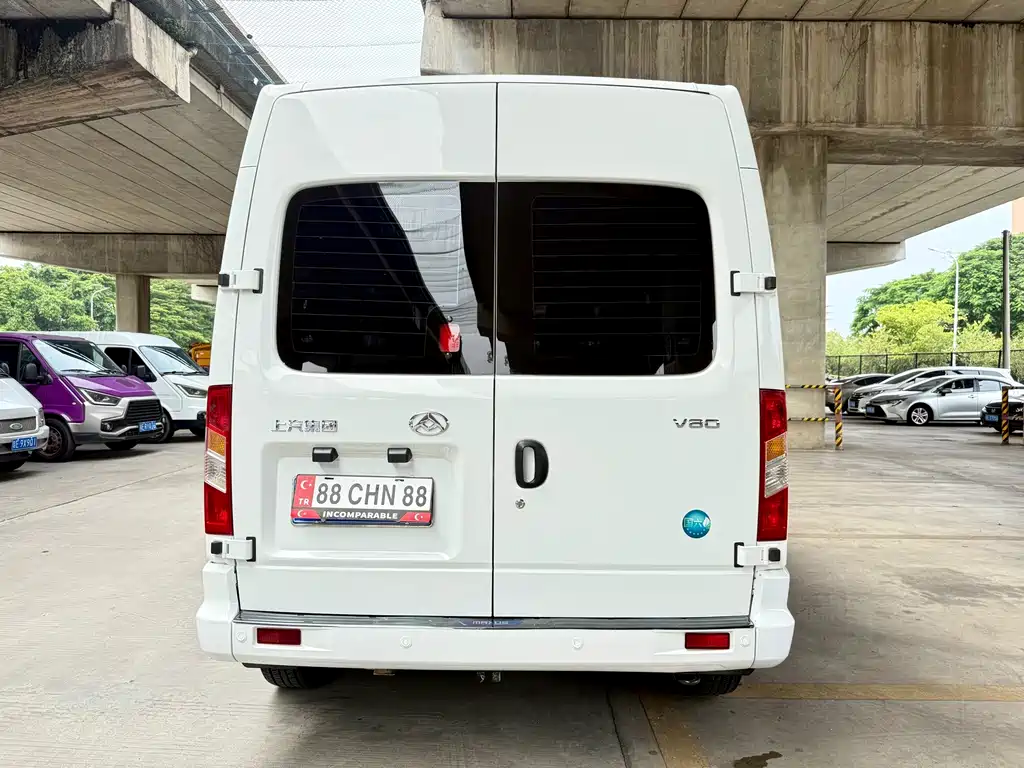 MAXUS V80 — миниатюра 6