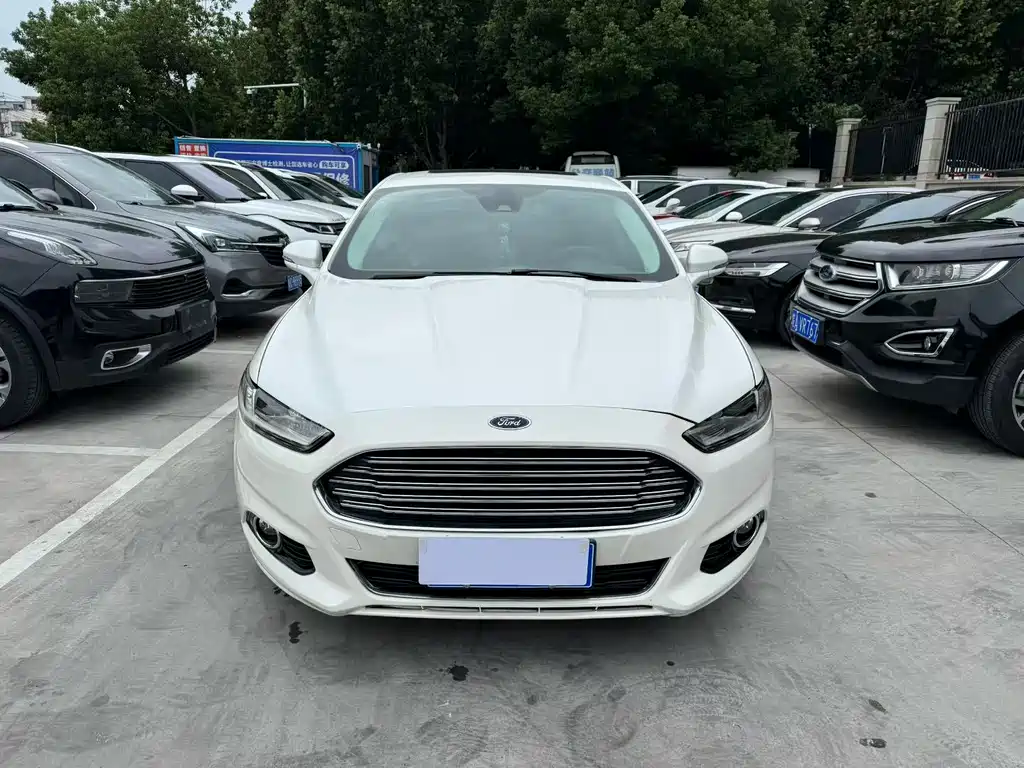 Ford Mondeo — миниатюра 2