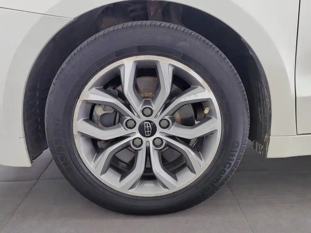 Geely Borui — миниатюра 17