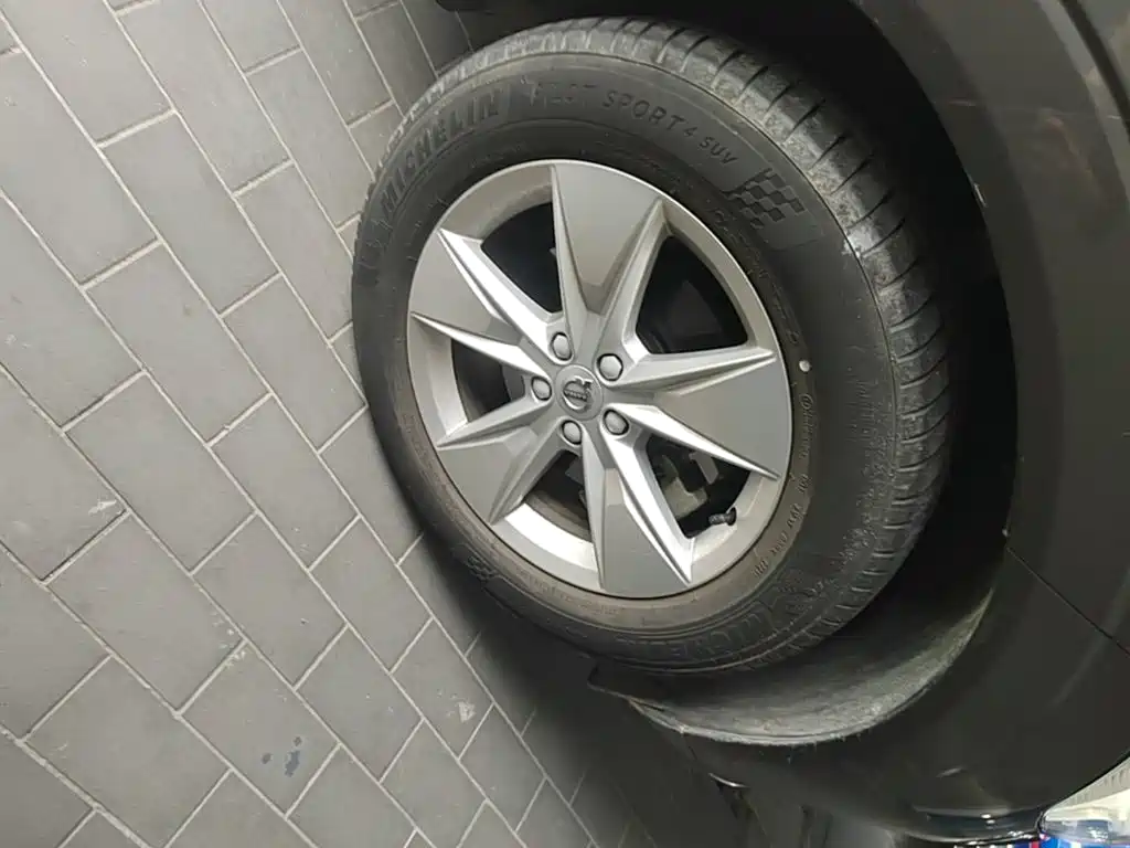 Volvo XC60 — миниатюра 12